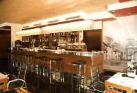 Hotel Spa QH Centro León - Quầy bar