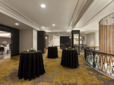 The Admiral, Downtown Historic District Hotels in Mobile