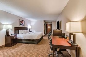 Clarion Hotel Convention Center