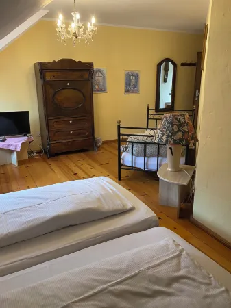 Hotel Alte Försterei Отели в г. Тельтов-Флеминг