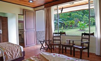 Volcano Lodge, Hotel & Thermal Experience