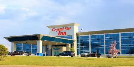 Crystal Star Inn Edmonton Airport with Free Shuttle to and from Airport Отели в г. Ледук