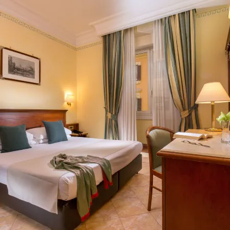 Hotel Sonya Отели рядом с достопримечательностью «Станция метро Cavour»