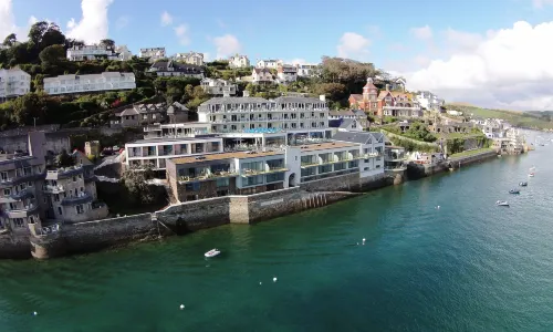 Mr & MRS Smith Salcombe Harbour Hotel