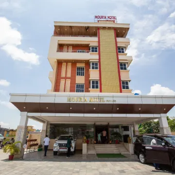 Mourya Hotel