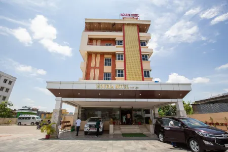 Mourya Hotel