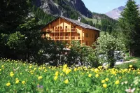 Green Hotel Herbetet Hotels near Miniera Costa del Pino