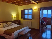 Hotel Rural El Rexacu