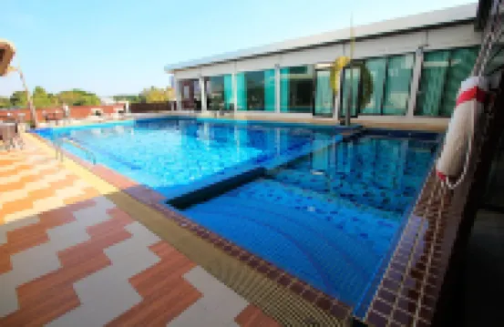 阿爾瓦雷斯酒店