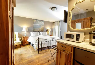 The Inn at Warm Springs Hotels in 