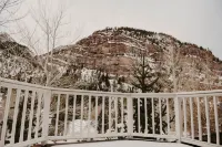 The Clipper Inn Bed & Breakfast - Mountain view
