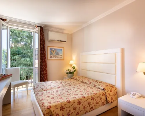 Hotel Dei Tigli Hotel a Angera