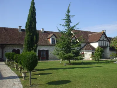Chambres d'hôtes Au Clos de Beaulieu Hotels in Nouatre