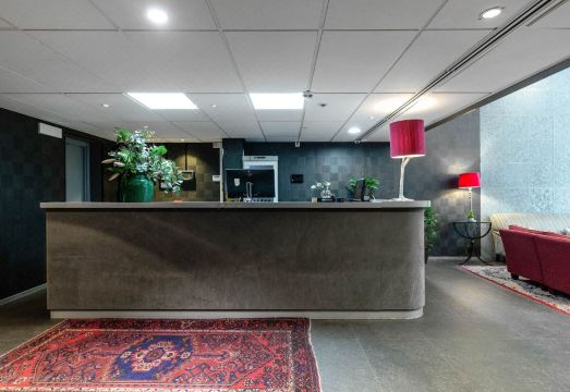 비즈 아파트먼트 가르뎃