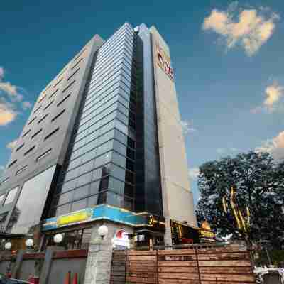 Hotel One Gulberg, Lahore Hotel Exterior