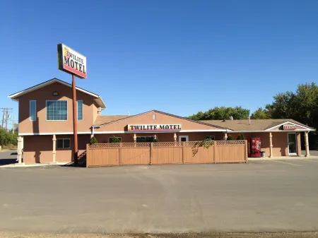 Twilite Motel & RV Park Отели рядом с достопримечательностью «Cooke Municipal Golf Course»