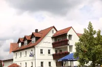 Gasthaus Zur Linde Hôtels à : Feuchtwangen