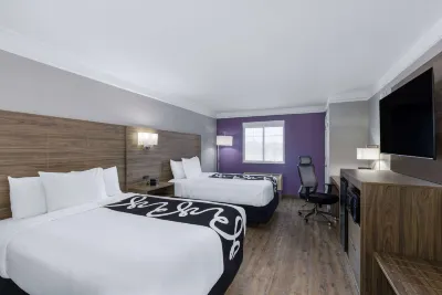 La Quinta Inn by Wyndham Kansas City Lenexa Hôtels à : Lenexa
