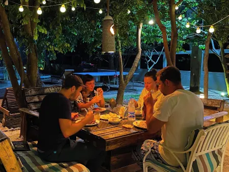 Blue Whale Resort & Kite Surfing Отели в г. Ilanthadiya