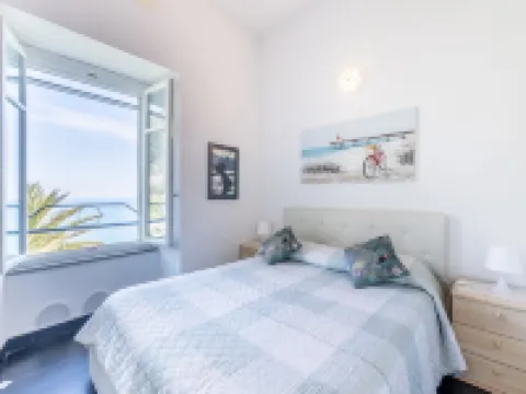 La Coccinelle - Superb Views Hotels in Corniglia