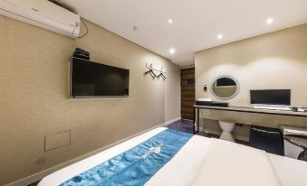 ソウル 호텔 더 블루 천호(Hotel the Blue Cheonho) 3つ星 ホテル スイート