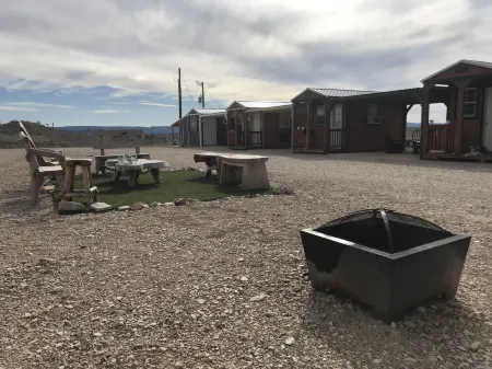Terlingua Nights Cabins Отели в г. Студи Бьютт-Терлингуа