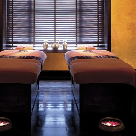 Traders Hotel，Qaryat AI Beri, Abu Dhabi