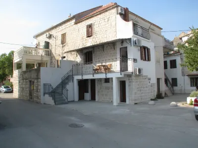 Apartment Noa Hotels near Castle Cambi