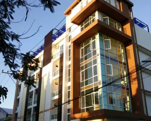 The SR Residence Lampang Hotels in Lampang