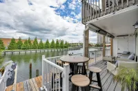 Canal Front, Renovated Condo with Boat Slip! Only 2 Blocks from the Beach.