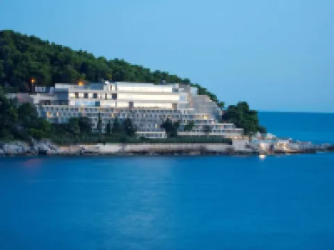 Hotel Dubrovnik Palace โรงแรมในดูบรอฟนิก