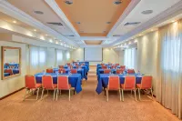 Lordos Beach Hotel & Spa