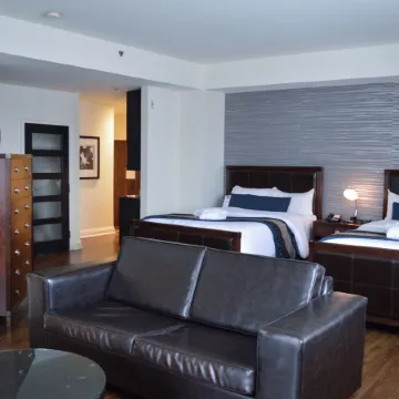 Sterling Inn & Spa