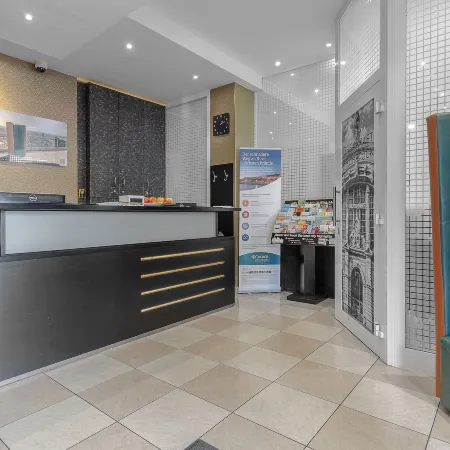 Comfort Hotel Frankfurt Central Station Отели рядом с достопримечательностью «Паульскирхе»