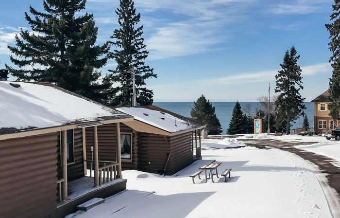 Cascade Lodge
