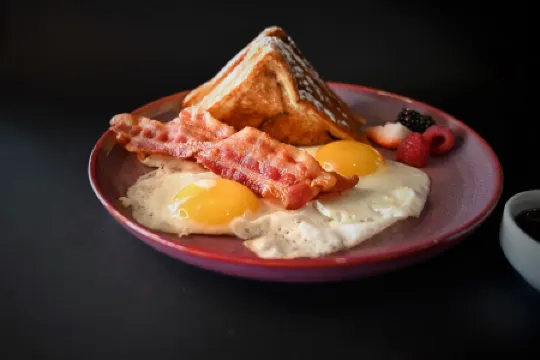 Hotel Clique Calgary Airport