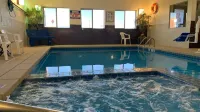 Comfort Inn - Pools