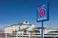 Motel 6 Dale, IN
