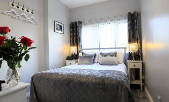 Elagh View Bed & Breakfast