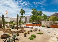Loreto Bay Golf Resort & Spa at Baja Hotel dekat Malecon