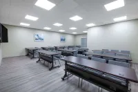 奧德薩浩楓溫德姆公寓飯店