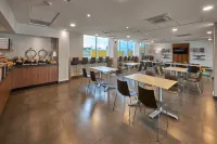 시티 익스프레스 코미탄