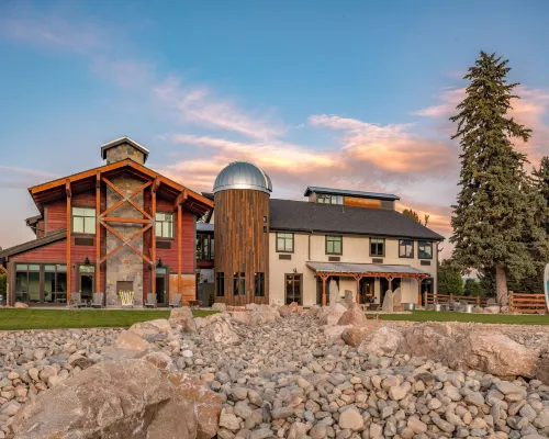 Compass Rose Lodge Hotels in Weber County