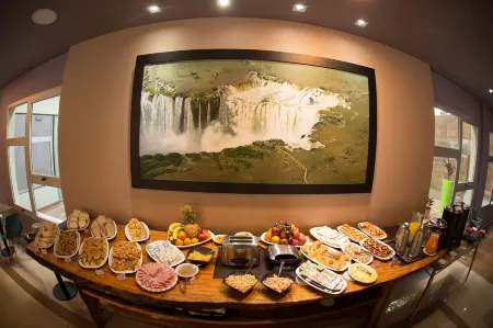 City Falls Iguazu Отели в г. Пуэрто-Игуасу