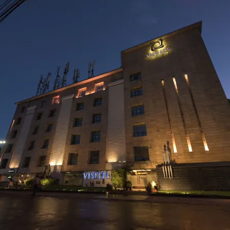 Visitel - A Boutique Hotel Отели рядом с достопримечательностью «Саенс Сити»