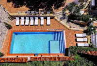 Heritage Hotel & Estate Raznjevica Dvori AD 1307 Hotels in Polaca