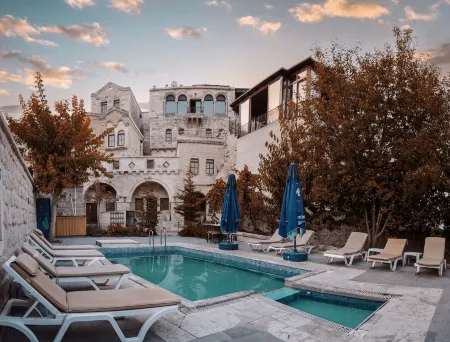 Tekkaya Cave Hotel Отели рядом с достопримечательностью «Balloon view»