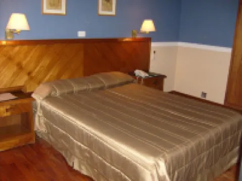 希爾高級套房酒店 亞鬆森酒店