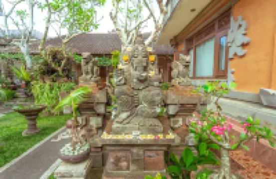 เตบะ เฮาส์ โรงแรมใกล้สตูดิโอ Yoga Barn Studio