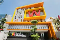 The Win Hotel Surabaya Hotels in Genteng